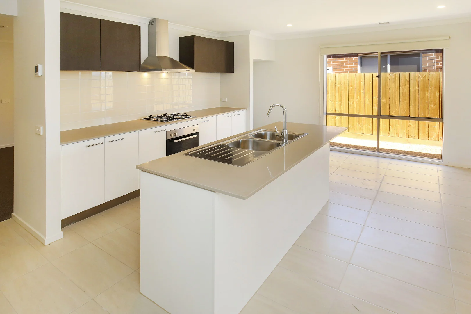 Additional image 2 of 28 Gillespie Dr, Weir Views VIC 3338