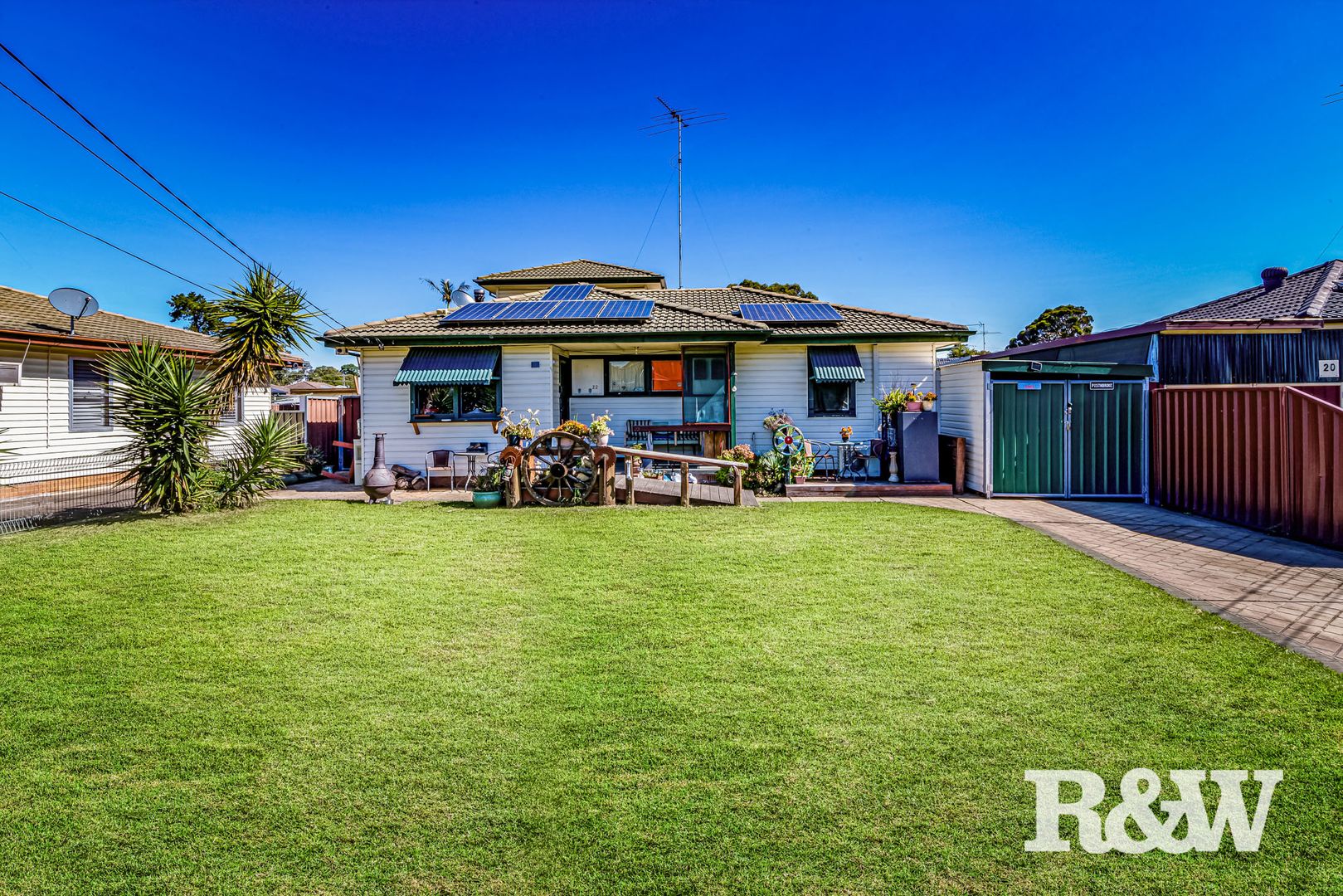 22 Saipan Avenue, Lethbridge Park Property History & Address Research