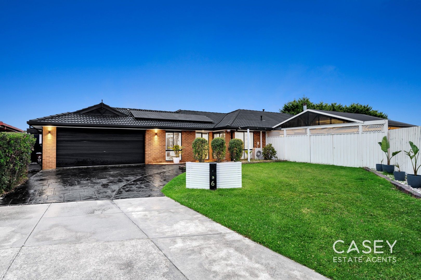 6 Emoh Close, Cranbourne VIC 3977, Image 0