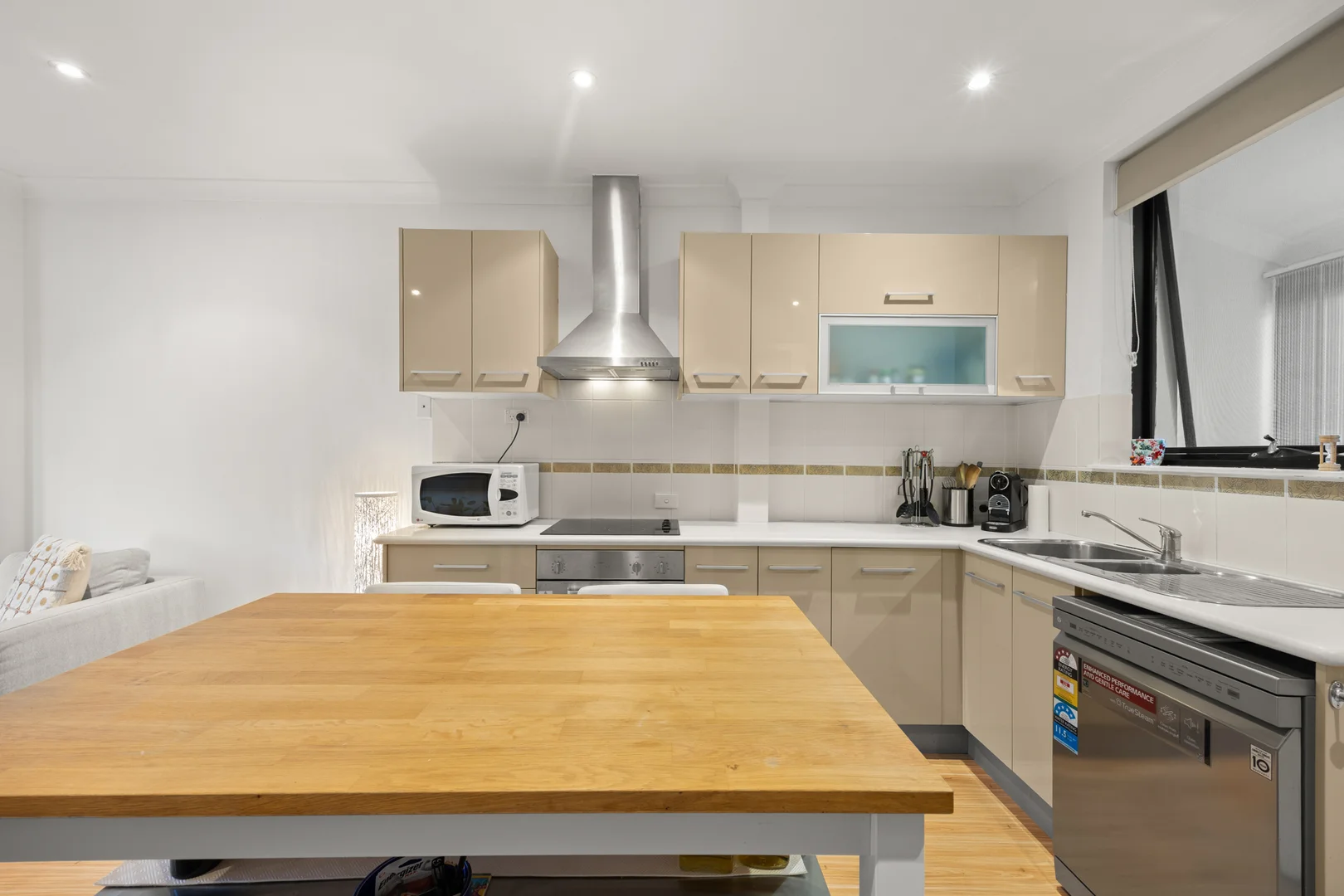 Additional image 11 of 2/1 Stratford Street, East Fremantle WA 6158