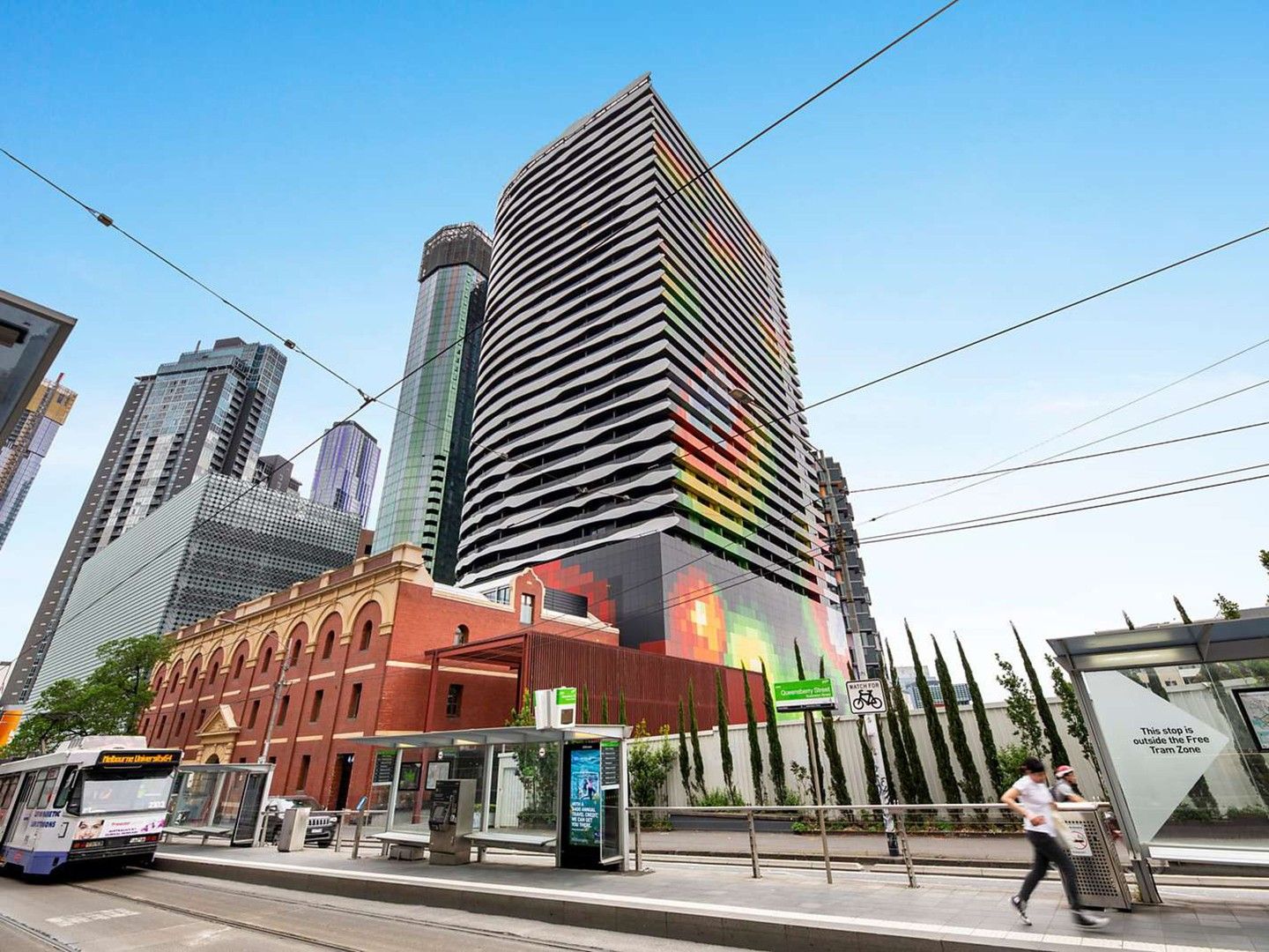2 bedrooms Apartment / Unit / Flat in 1802/555 Swanston Street CARLTON VIC, 3053