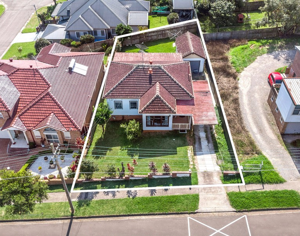 18 Dobson Crescent, Ryde NSW 2112