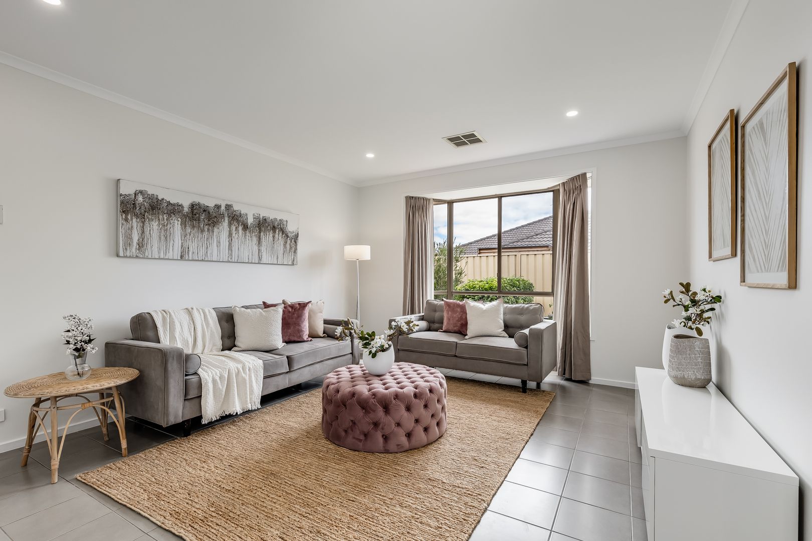 47 Atlantis Avenue, Seaford Meadows SA 5169, Image 2