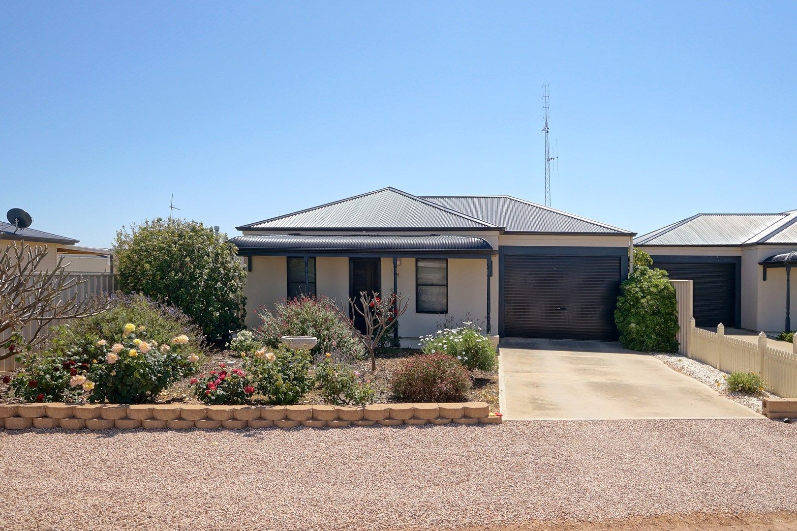 25 Fuss Street, Moonta Bay SA 5558, Image 0