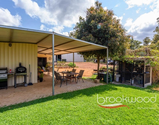 374 Mayo Road, Gidgegannup WA 6083