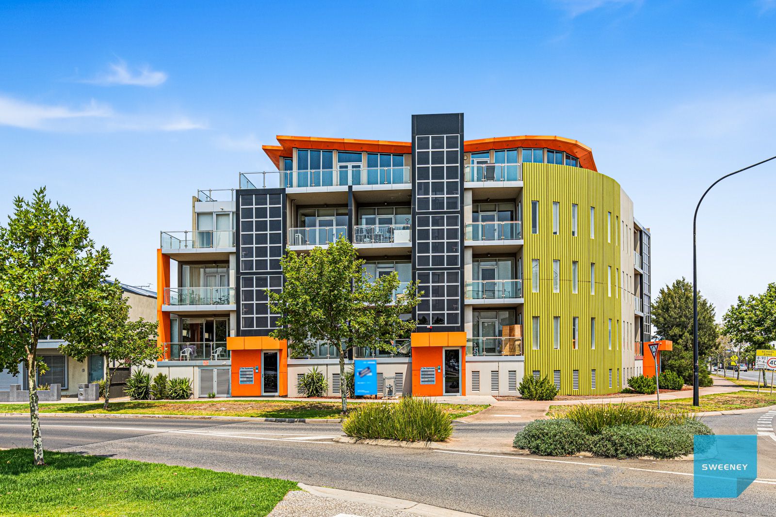 1/2 The Esplanade, Caroline Springs VIC 3023 Domain