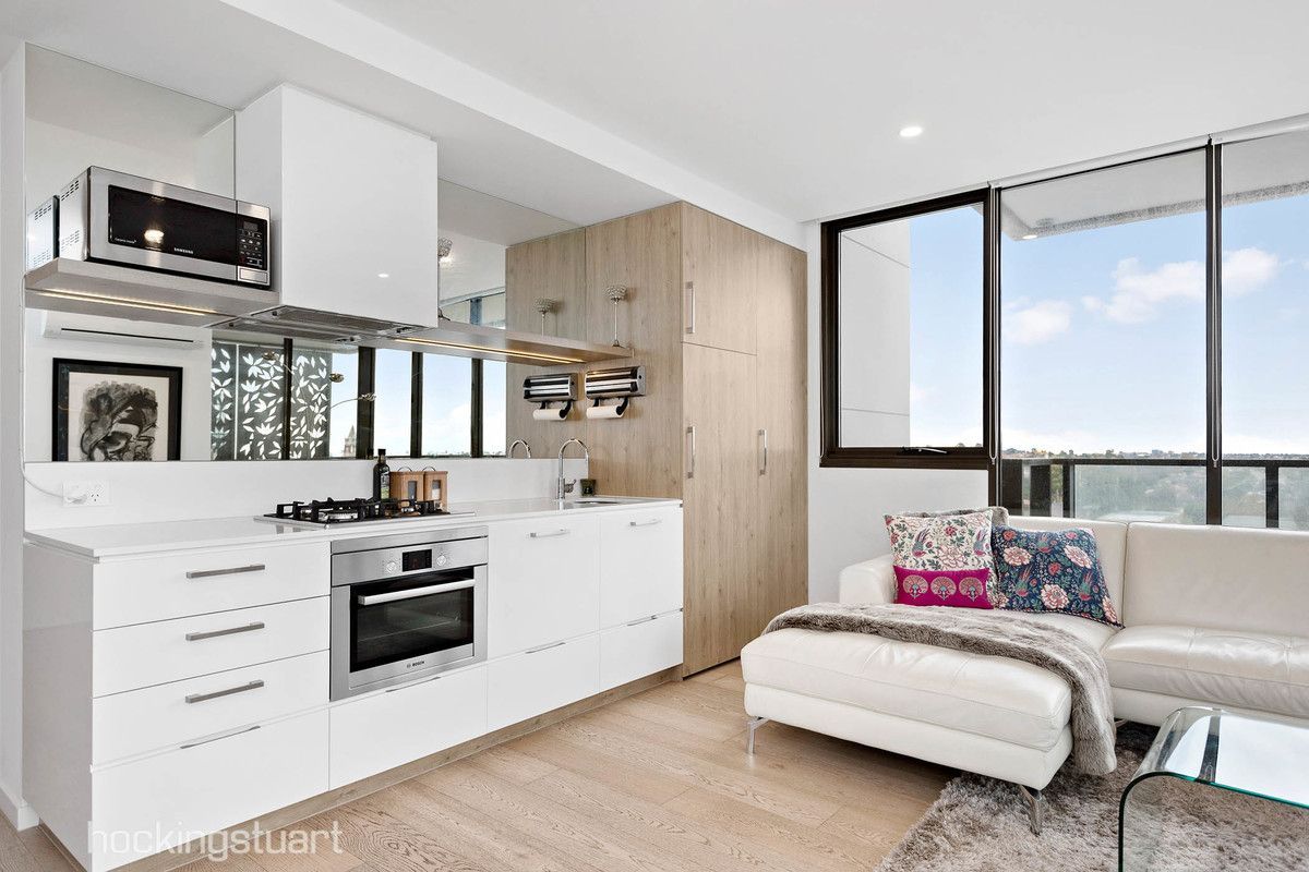 2 bedrooms Apartment / Unit / Flat in 708/30-32 Lilydale Grove HAWTHORN EAST VIC, 3123