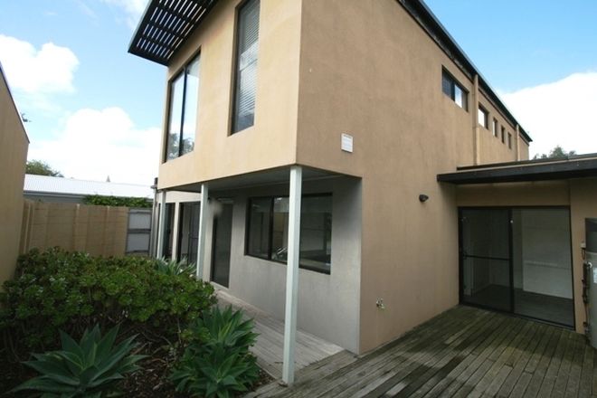 Picture of 1/5 Martin Street, SILVERLEAVES VIC 3922
