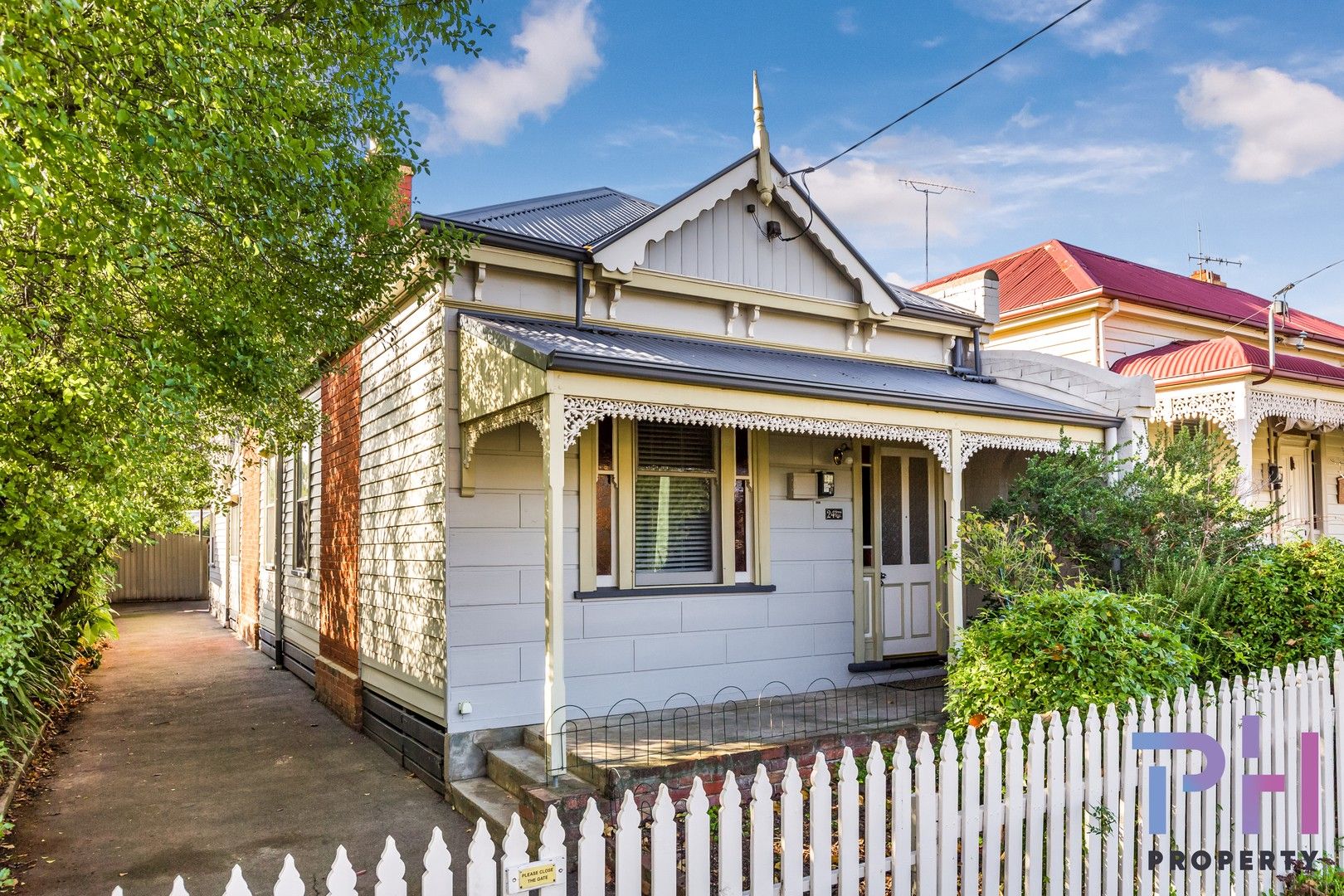 3 bedrooms House in 24 Arms Street LONG GULLY VIC, 3550