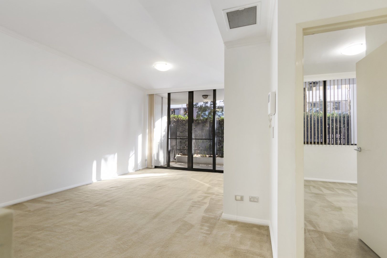 1 bedrooms Apartment / Unit / Flat in 3/13 Herbert Street ST LEONARDS NSW, 2065