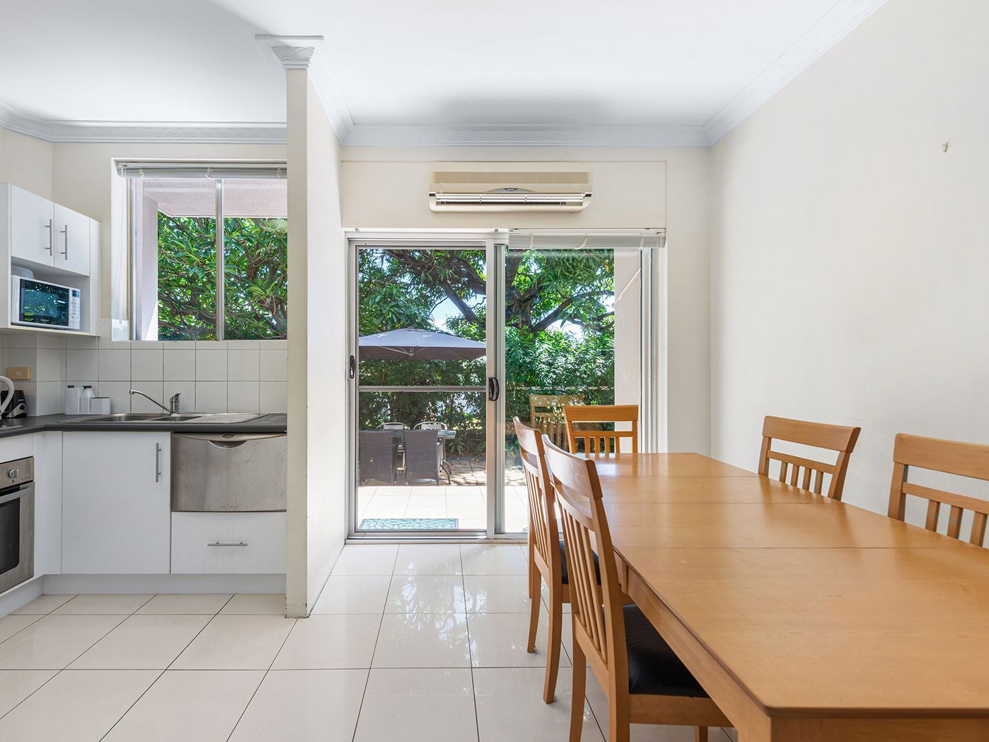 2/15 Windsor Ave, Lutwyche QLD 4030, Image 0
