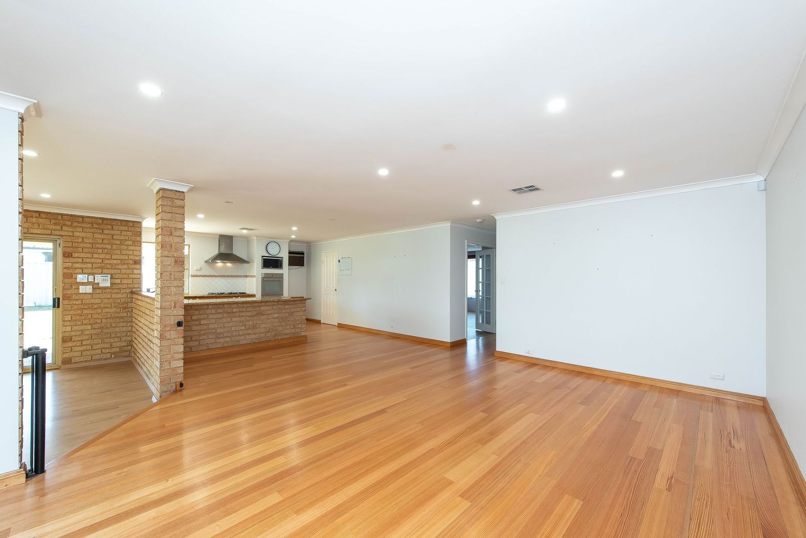 4 Sanford Court Heathridge WA 6027 House For Rent Domain