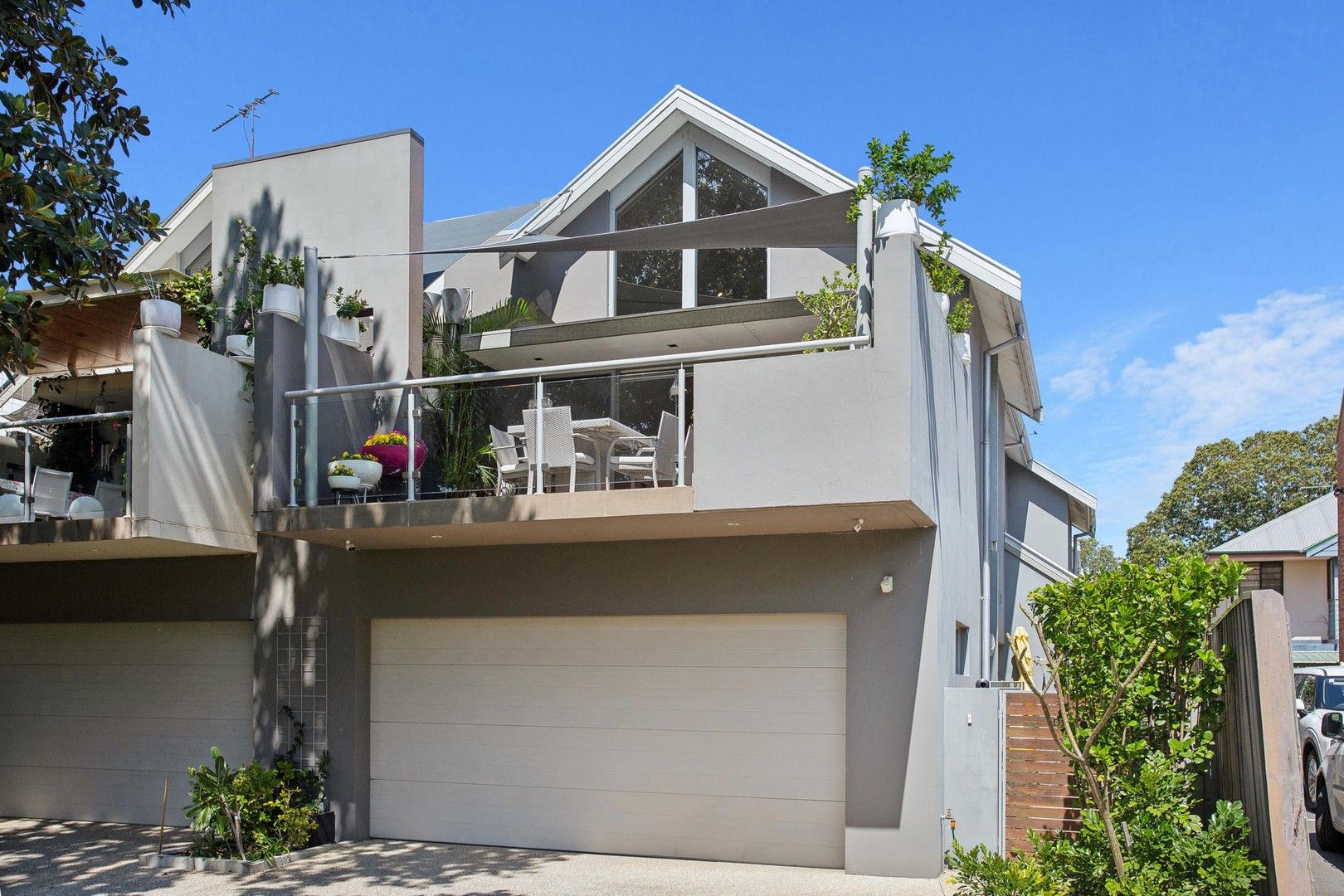 3 bedrooms Townhouse in 102D Woolwich St WEST LEEDERVILLE WA, 6007