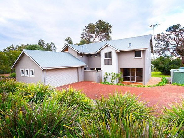 5 Seaview Rise, Eagle Bay WA 6281