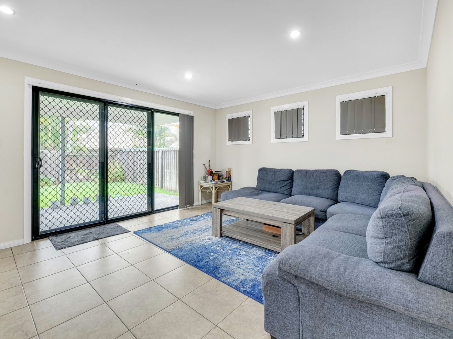 1 Kenilworth Crescent, Waterford QLD 4133, Image 2