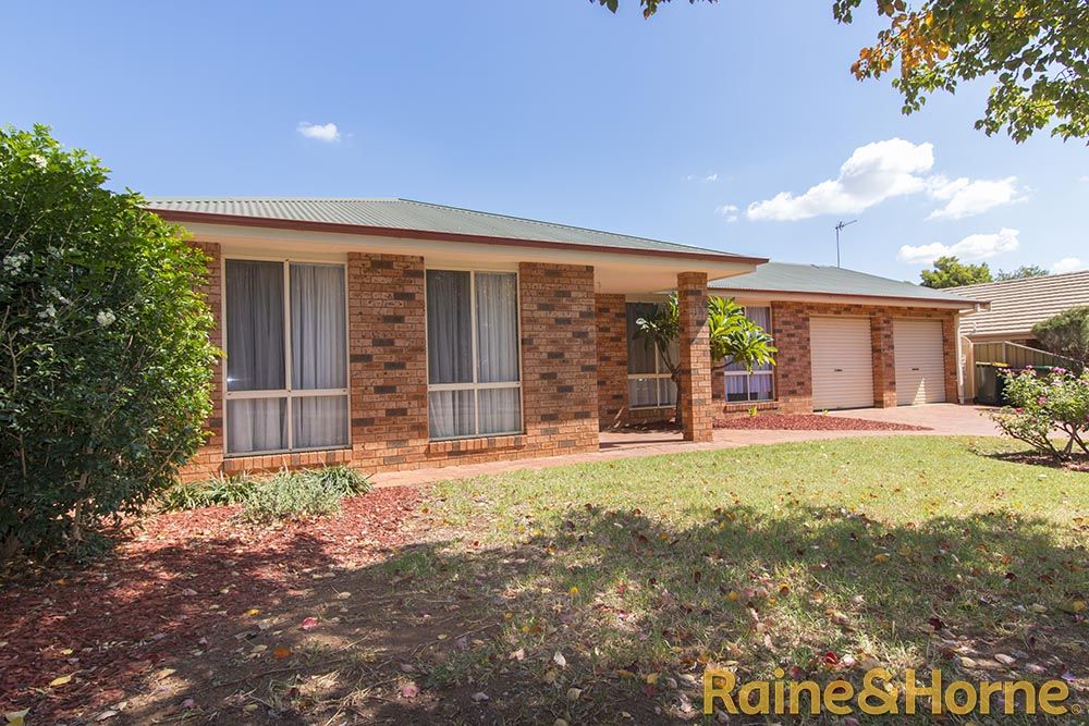 14 Cyril Towers Street, Dubbo NSW 2830, Image 0