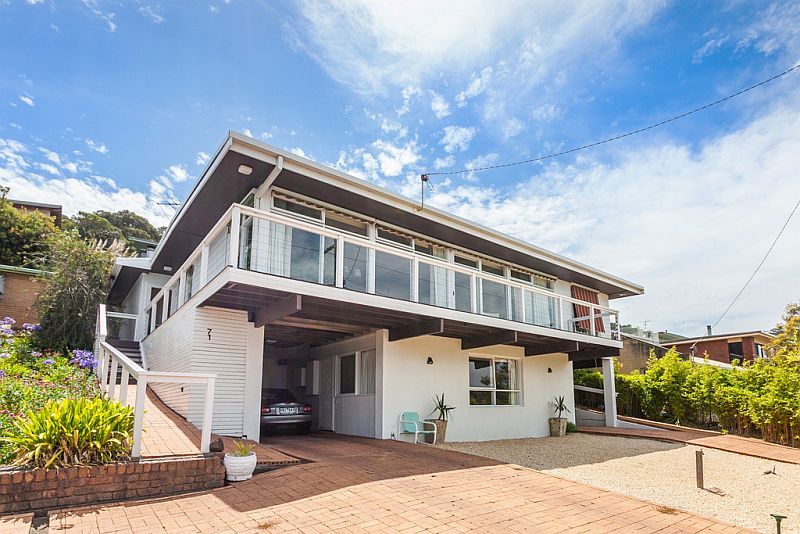 71 Hall Street, Lorne VIC 3232, Image 1