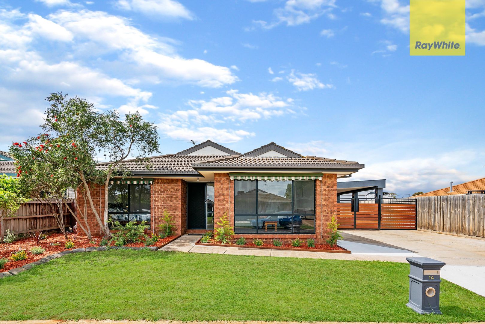 14 Regal Court, Melton South VIC 3338, Image 2