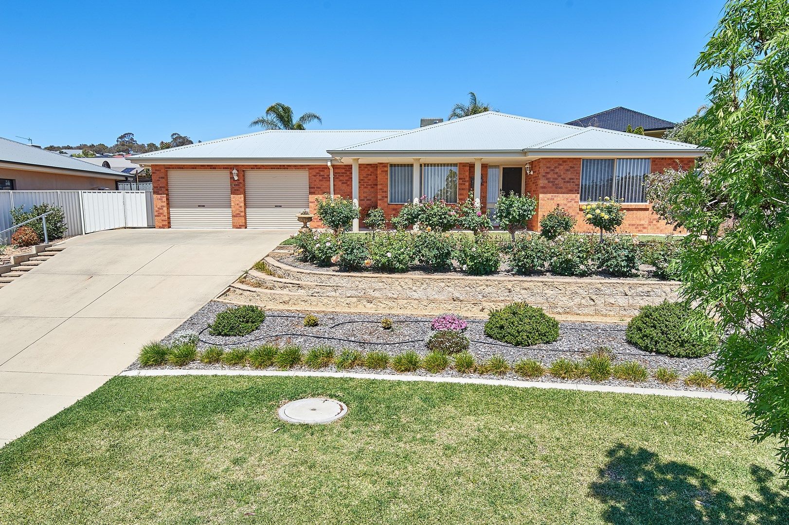 83 Kaloona Drive, Bourkelands NSW 2650, Image 0