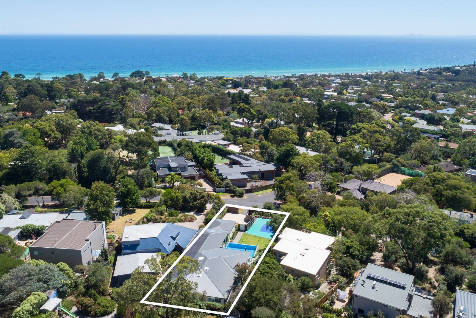 90 Glenisla Drive, Mount Martha VIC 3934, Image 2