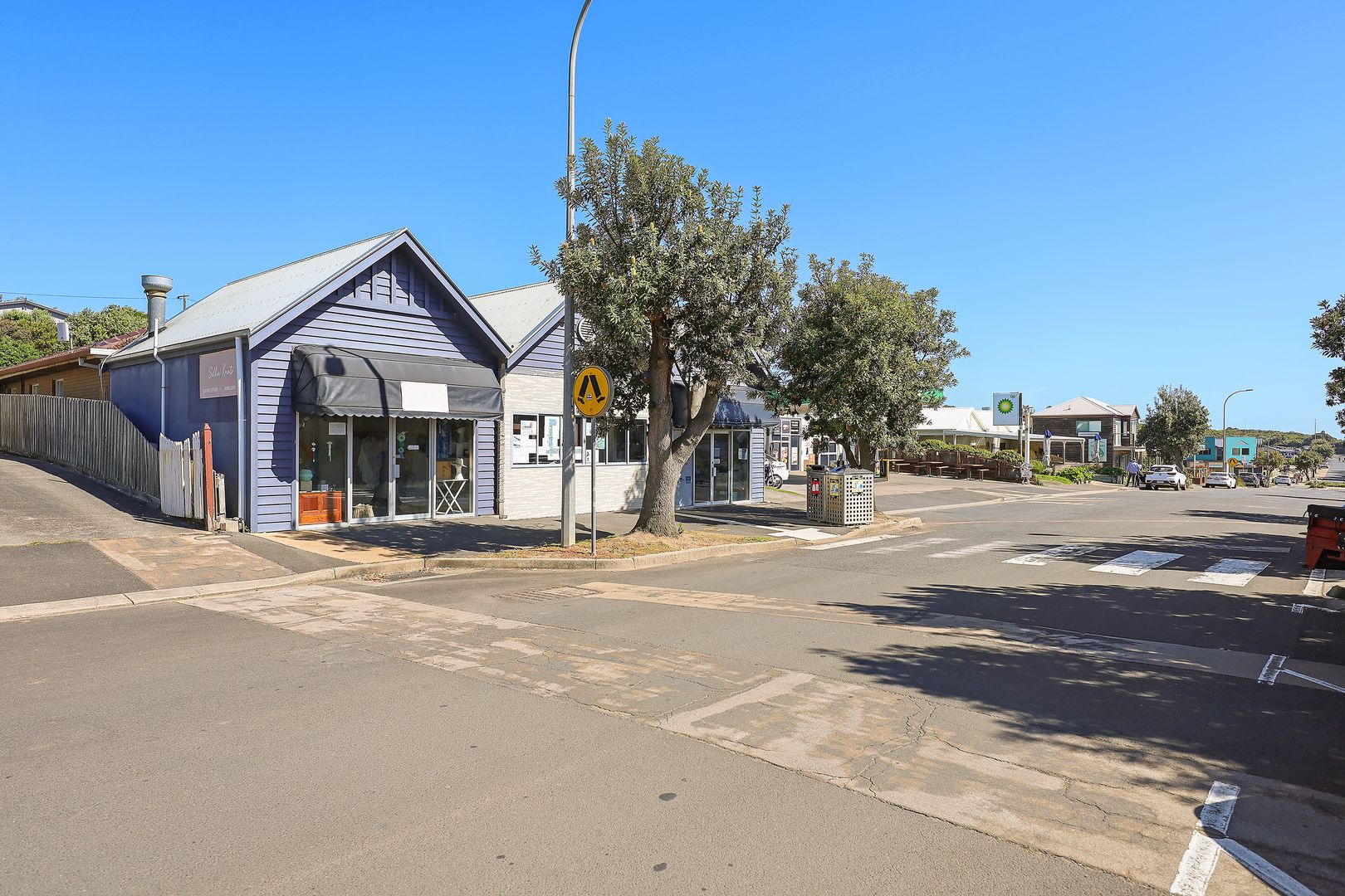 34 Lord Street, Port Campbell VIC 3269, Image 2