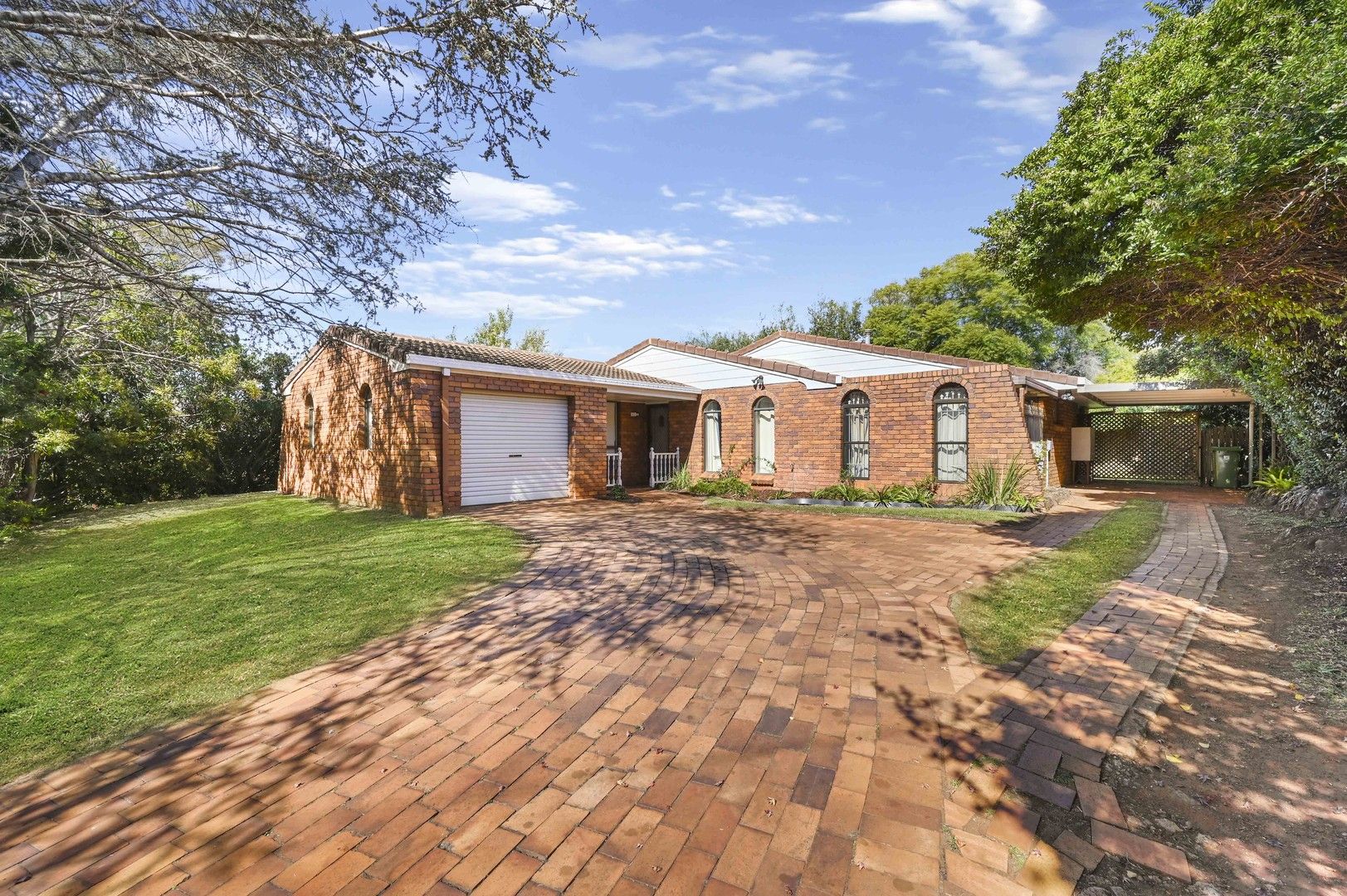 382 Stenner St, Kearneys Spring QLD 4350 House For Rent Domain