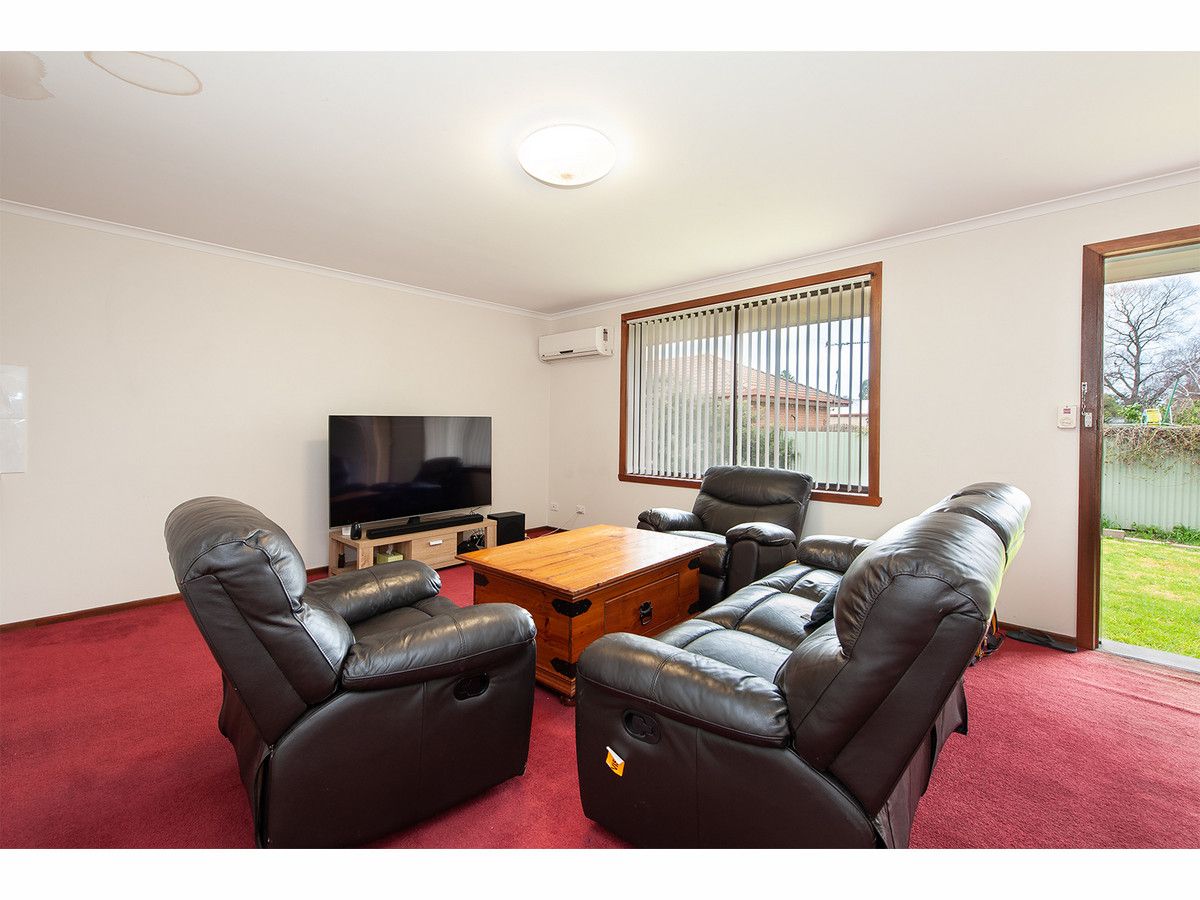 4/535 Schaefer Street, Lavington NSW 2641, Image 1