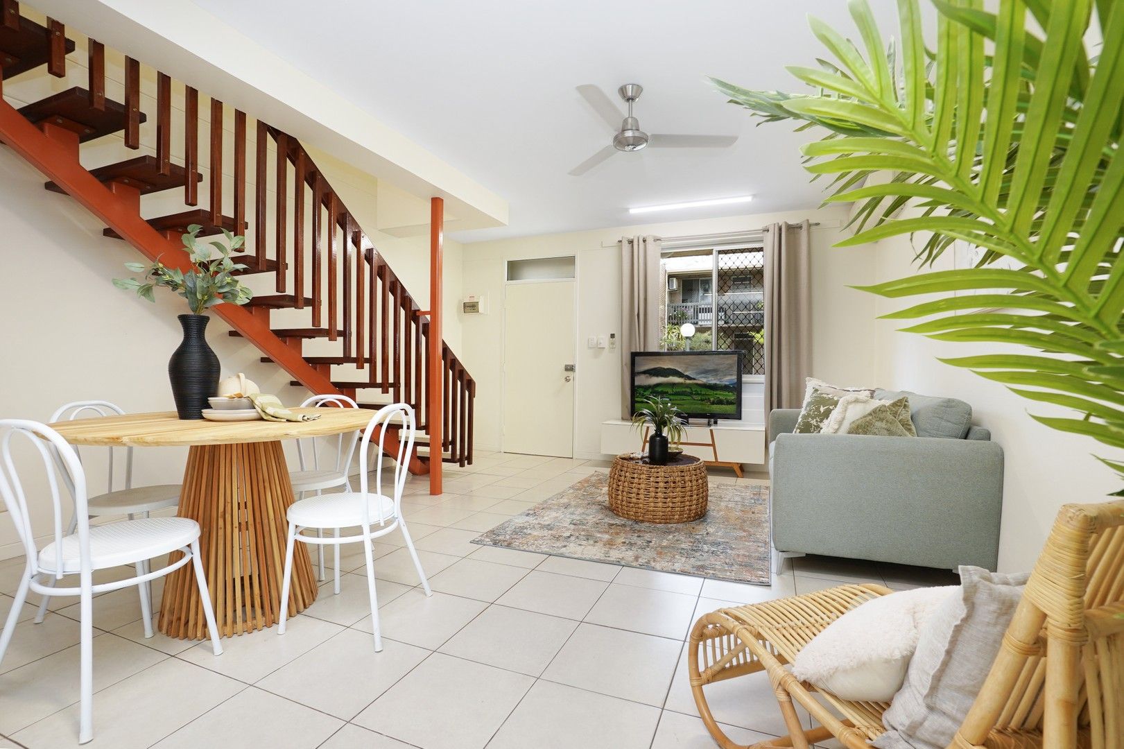 2/2 Easther Crescent, Coconut Grove NT 0810, Image 0