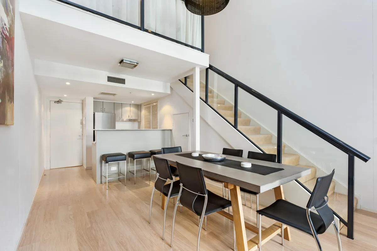 Urban Sophistication on the City Fringe – pohled 5