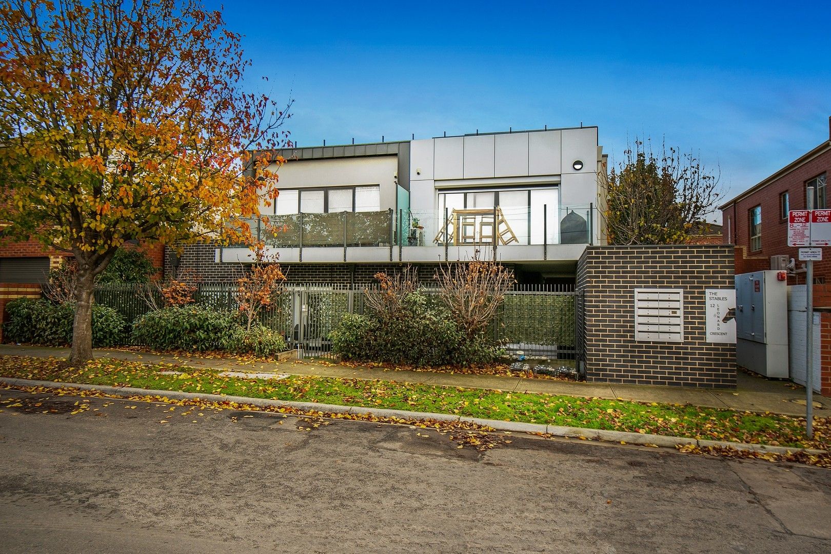 4/12 Leonard Crescent, Ascot Vale Property History & Address Research