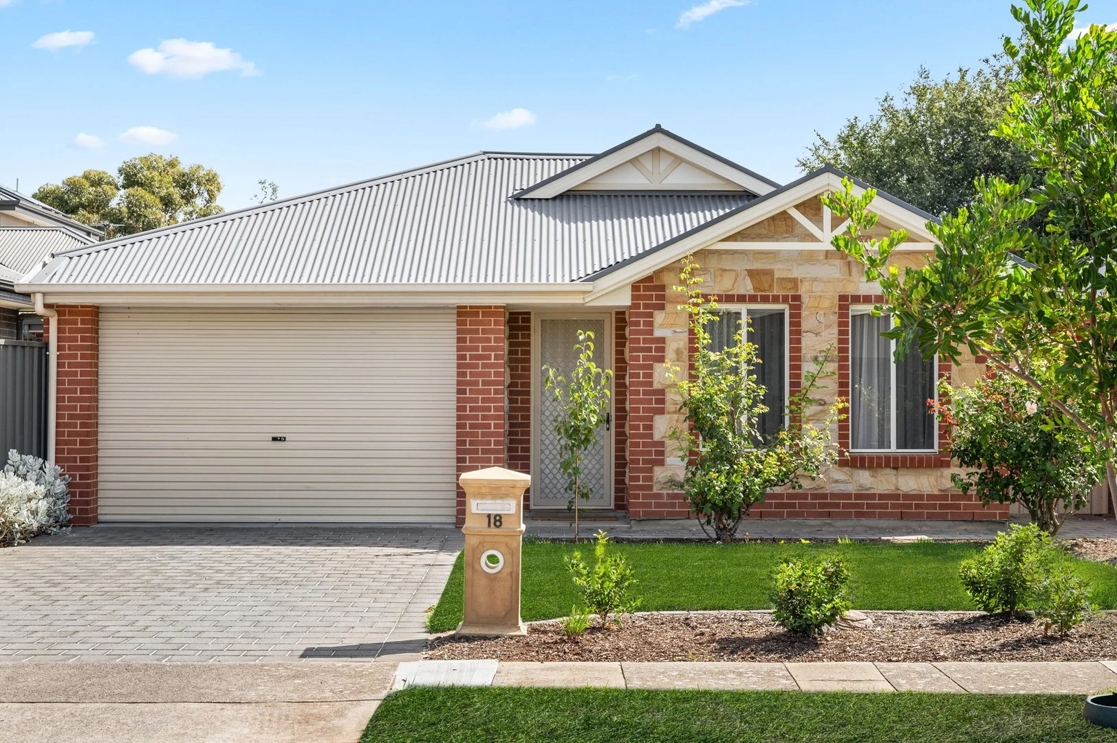 18 Hobart Avenue, Warradale SA 5046