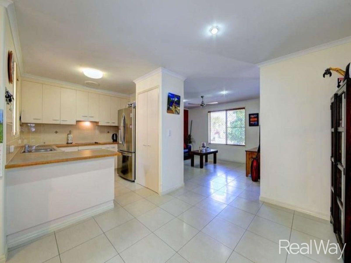 21 Maike Street, Kalkie QLD 4670, Image 2