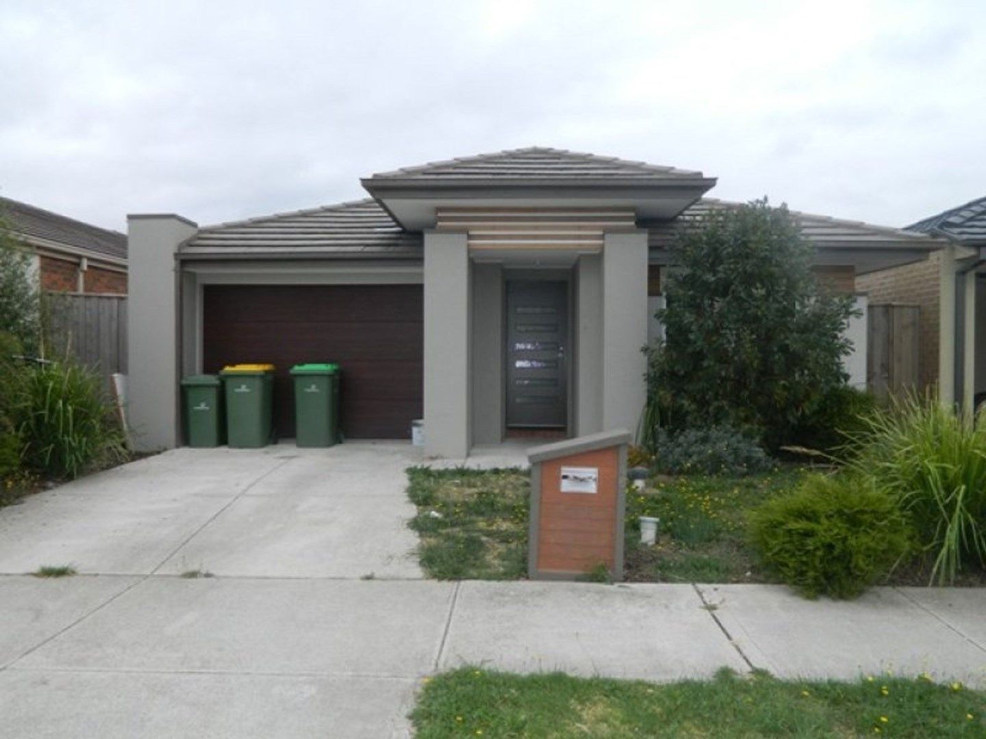 3 bedrooms House in 46 Devine Drive PAKENHAM VIC, 3810