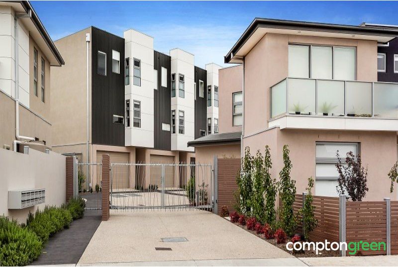 2 bedrooms Townhouse in 10/30 Sydenham Street SEDDON VIC, 3011