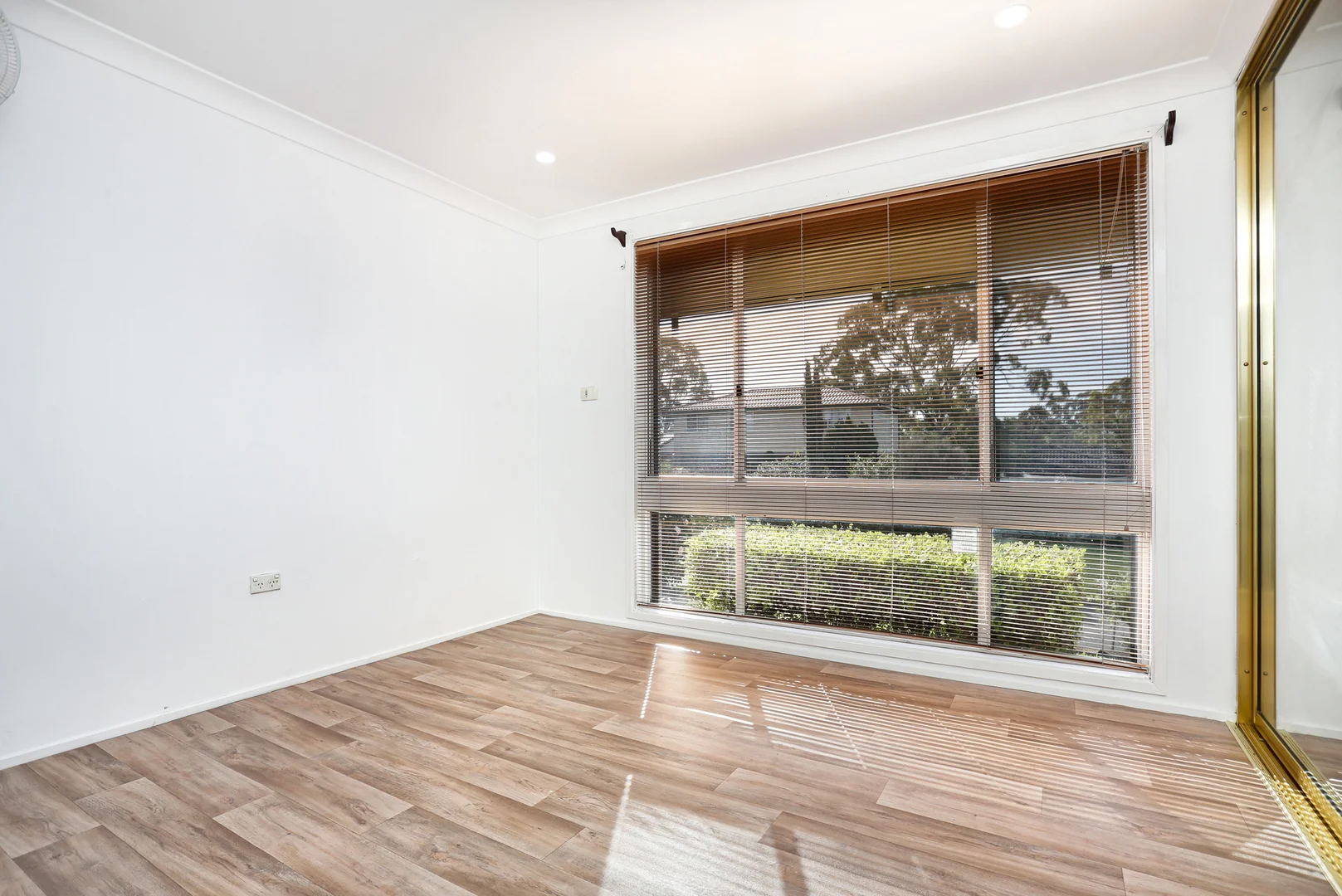 Additional image 5 of 20 Lillyvicks Crescent, Ambarvale NSW 2560