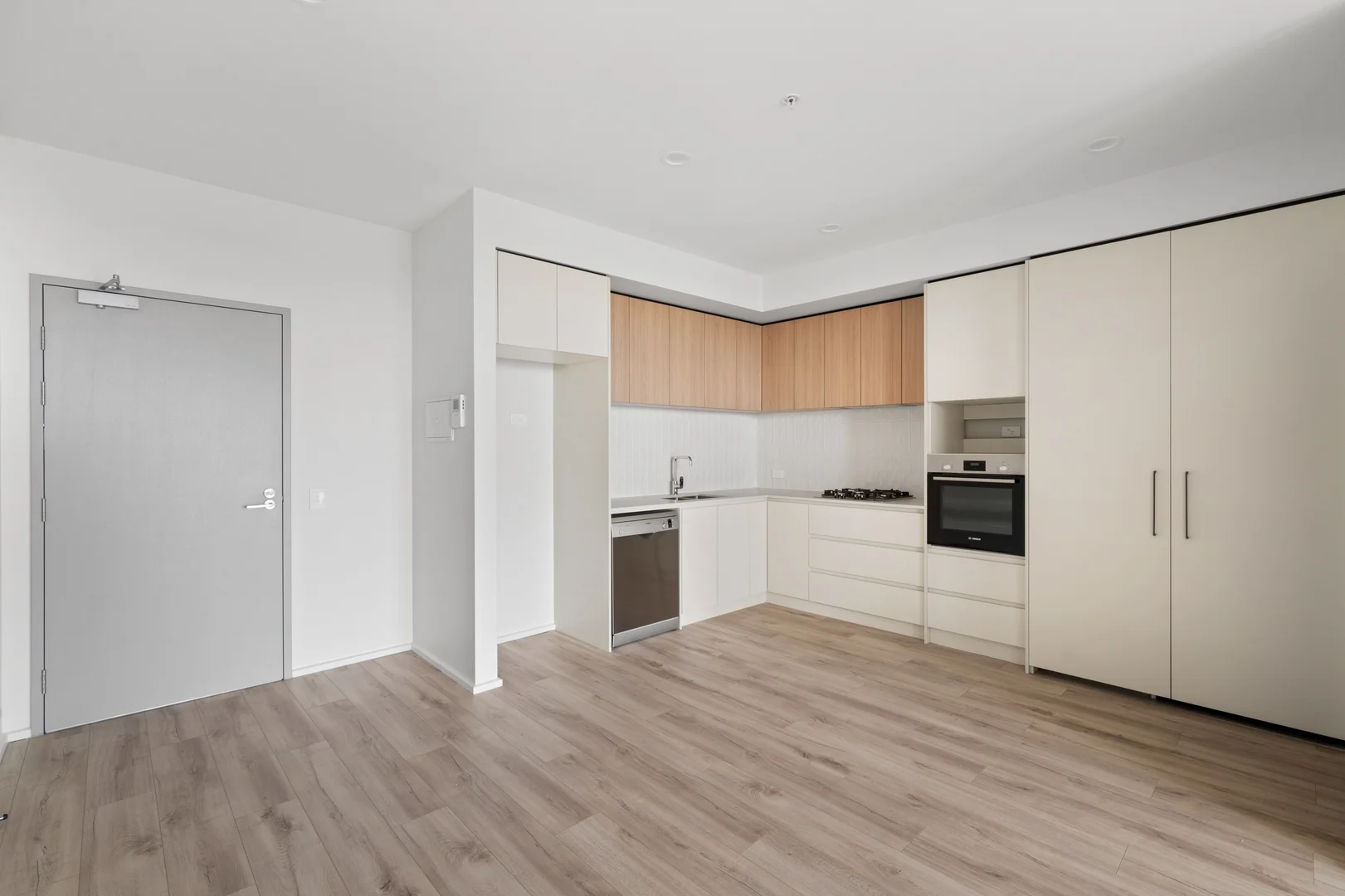 Additional image 5 of 1707/6 Penaluna Place, Adelaide SA 5000