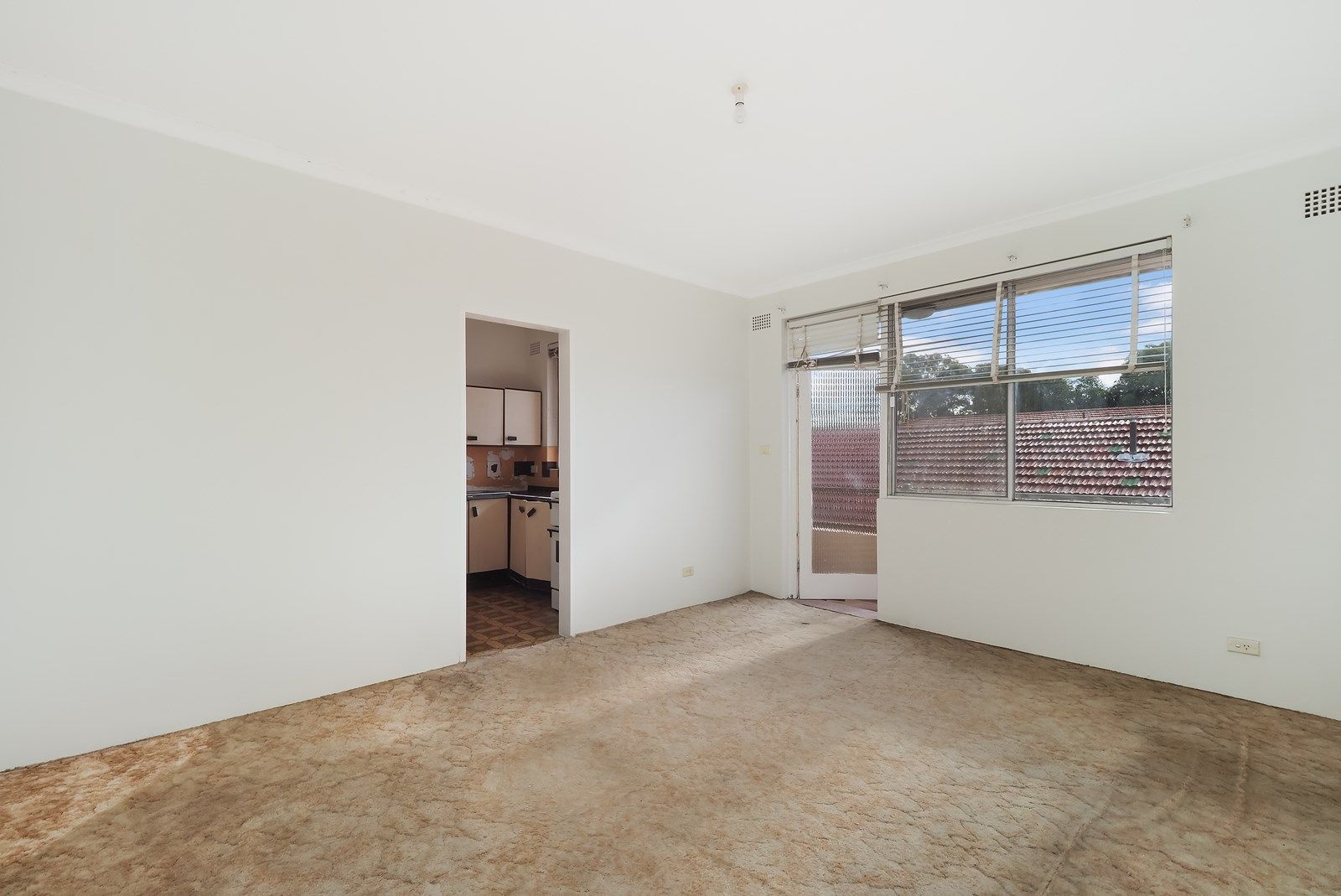 11/4 Julia Street, Ashfield NSW 2131, Image 2