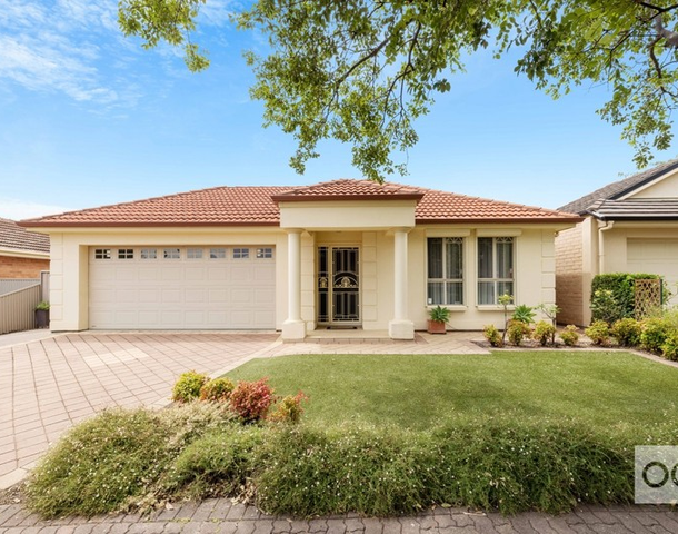 18 Minkie Avenue, Mitchell Park SA 5043