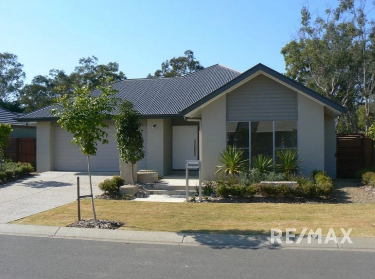 Primary image of 5 Thomson Place, Wakerley QLD 4154