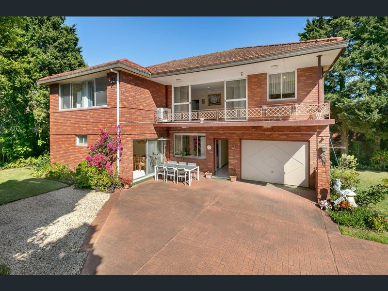 5 bedrooms House in 270 The Grand Parade RAMSGATE BEACH NSW, 2217