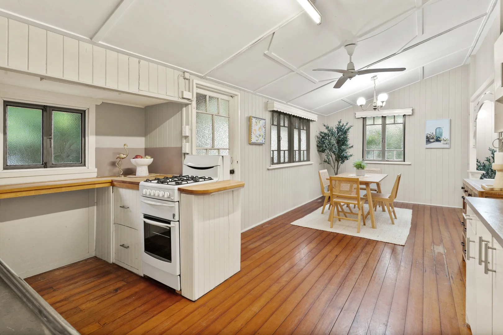 Additional image 6 of 274 McDougall Street, Koongal QLD 4701