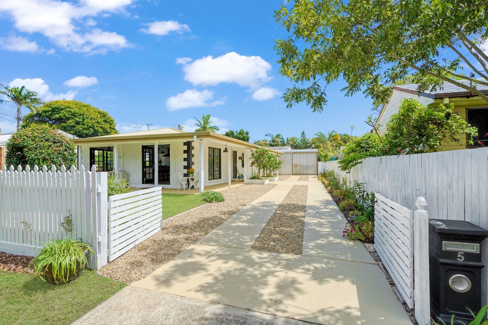 3 bedrooms House in 5 Ruby Avenue NINGI QLD, 4511