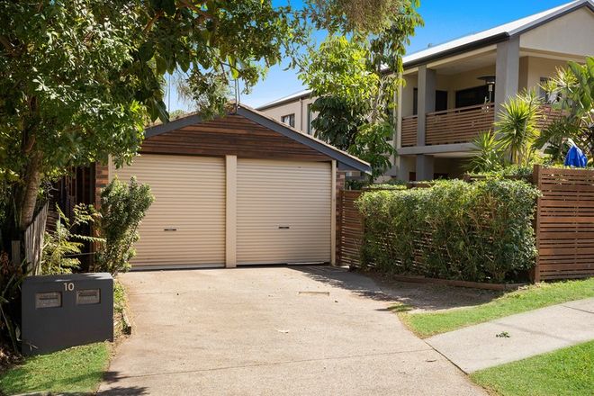 Picture of 1/10 Shillito Street, SOUTHPORT QLD 4215