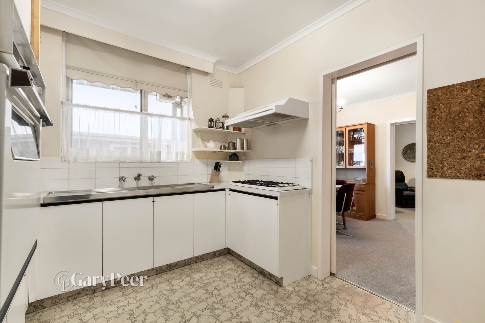 32/1 The Esplanade, St Kilda VIC 3182, Image 2