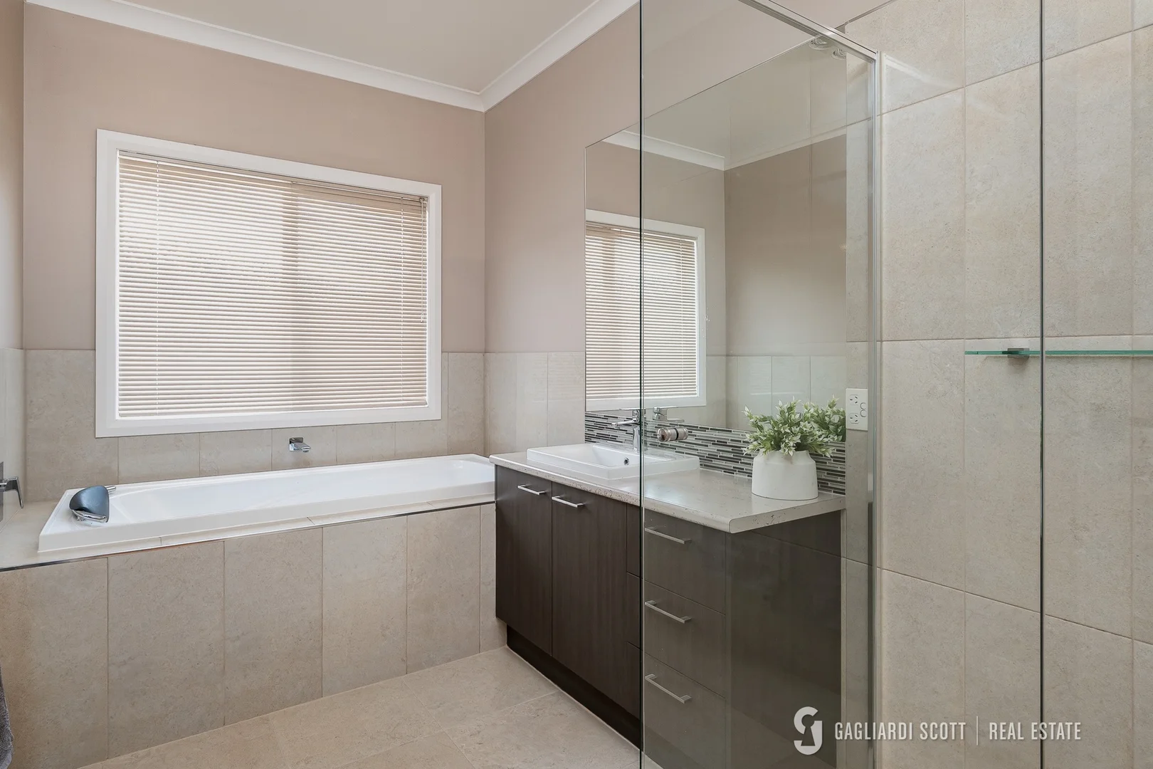 Additional image 14 of 11 Marma Court, Kialla VIC 3631