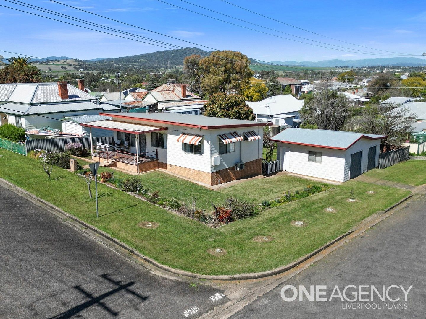 11 Cromarty Street, Quirindi NSW 2343, Image 0