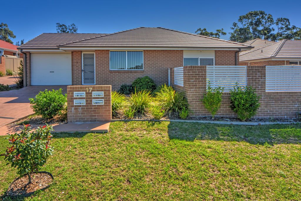 1/17 Sutherland Drive, North Nowra Property History & Address