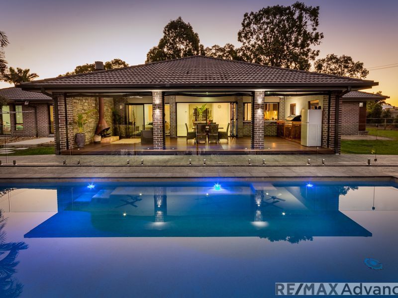 1-3 Flaxton Court, Ningi QLD 4511, Image 2