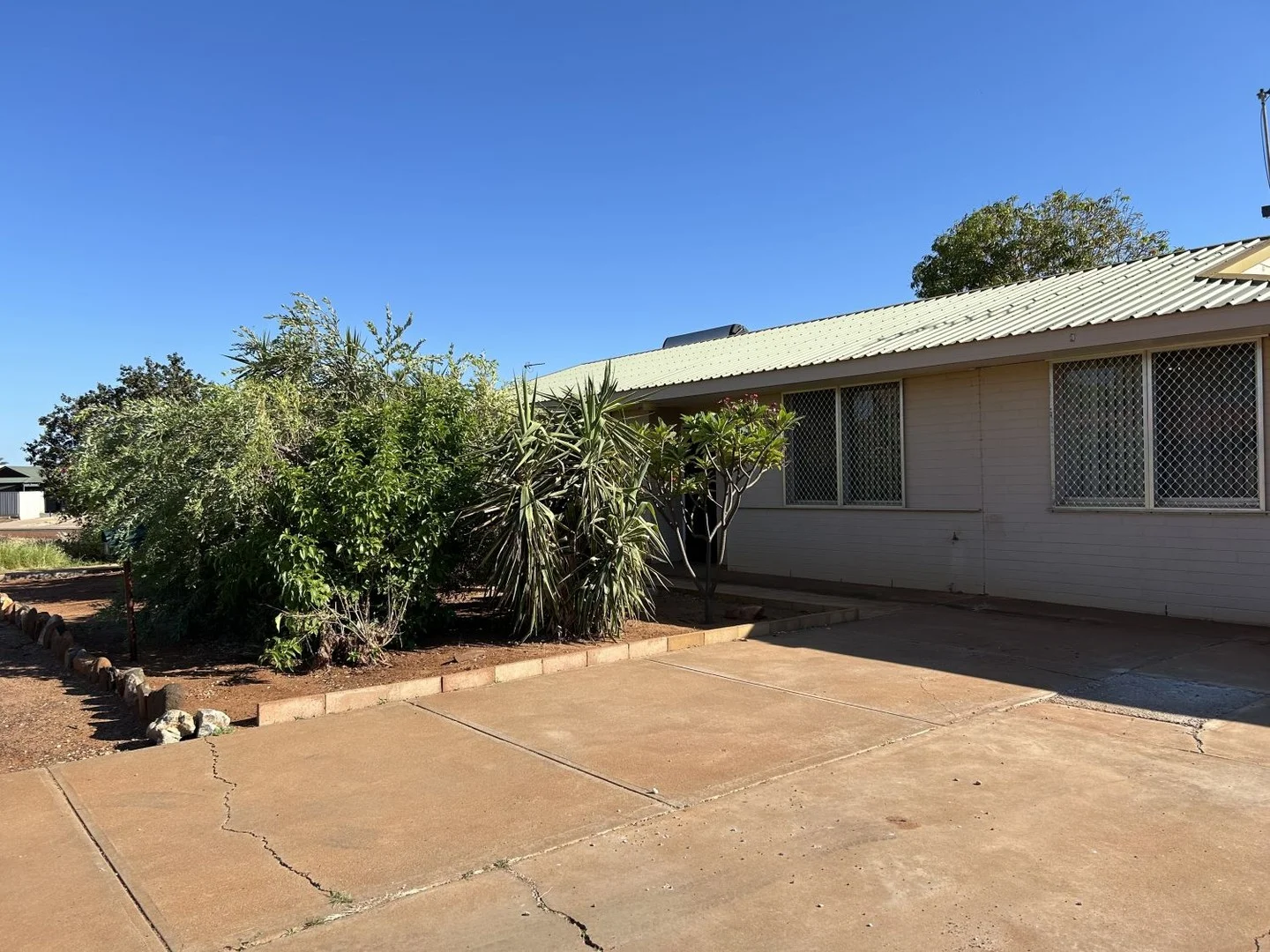 4 Britt Place, Baynton WA 6714