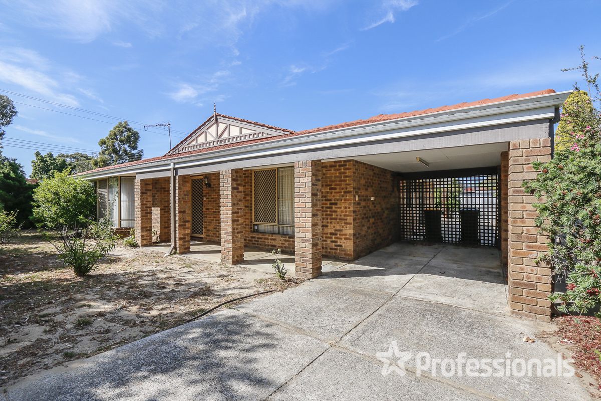 3 bedrooms House in 64 Mahonia Way FORRESTFIELD WA, 6058